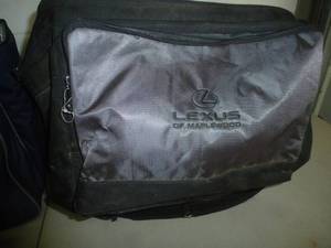 lot 91 image: Luggage & Cassette Tapes