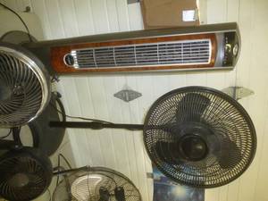 lot 109 image: Assorted Fans