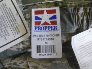 lot 129 image: Camo Pants