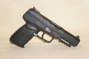 lot 1 image: FNH Five-seveN 5.7x28 Semi Automatic Pistol