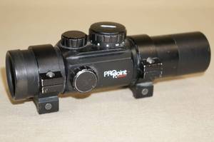 lot 34 image: Tasco Pro Point Red Dot Scope