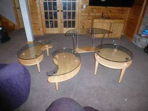 lot 13 image: Glass Top End Table & Coffee Table Set