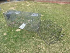 lot 54 image: Animal Live Traps x 4