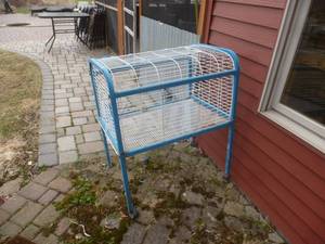 lot 58 image: Rabbit Cage