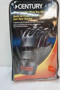 lot 12 image: Leather gloves