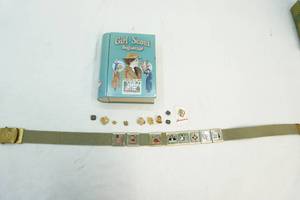 lot 25 image: Girl scout memorabilia