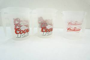lot 37 image: Beer pitchers