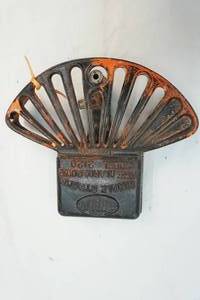 lot 42 image: Alarm gong