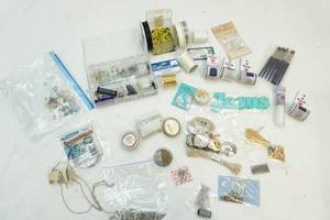 lot 48 image: Crafting