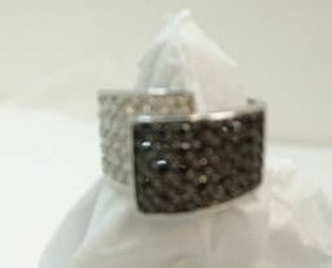 lot 101 image: Jewelry