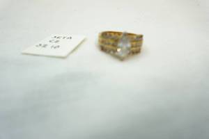 lot 112 image: Jewelry