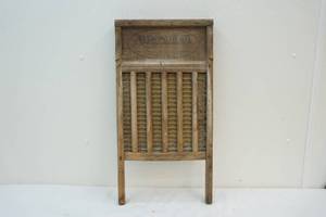 lot 131 image: Vintage washboard