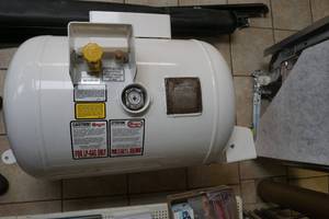 lot 144 image: LP Injection System for diesel trucks