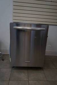 lot 163 image: Dishwasher