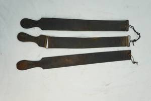 lot 170 image: Sharpening strap