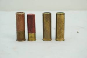 lot 196 image: Vintage shot gun shells