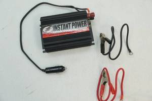 lot 209 image: Schumacher instant power invertor