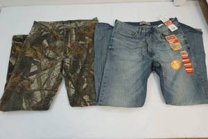 lot 211 image: Wrangler ,Camo Pro gear jeans