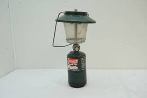 lot 216 image: Coleman lantern, case