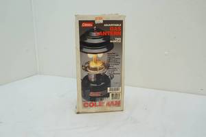 lot 217 image: Coleman lantern