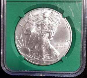 2019 AMERICAN SILVER EAGLE 1 TROY OZ. .999 FINE SILVER MS69 NGC GREEN