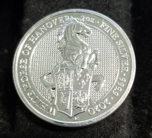 2020 QUEENS BEAST WHITE HORSE 2 TROY OZ .9999 FINE SILVER