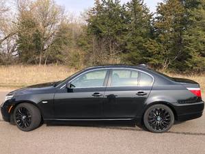 lot 1 image: 2008 BMW 535XI - Twin Turbos