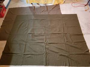 lot 68 image: Vintage Army Blankets