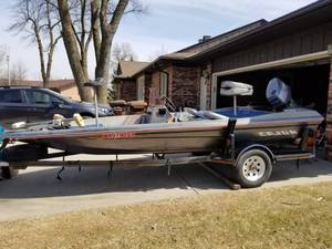 lot 1 image: 50Hp. 16 Ft. Cajun Bass Boat With Trailer