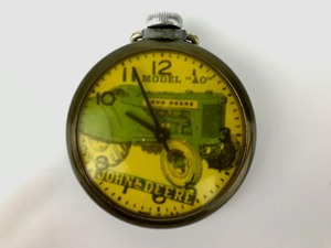 lot 5 image: Vintage - John Deere Pocket Watch #2