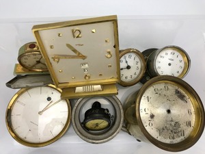 lot 26 image: Vintage - Clocks (Repairs Needed)