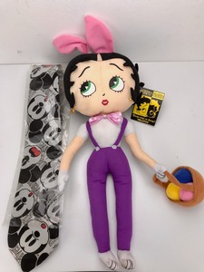 lot 62 image: Vintage - Mickey Mouse Tie  Betty Boop Toy