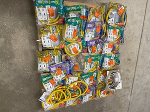 A lot of Mixed Conditions BrassCraft 12 in. MIP x 12 in. MIP x 36 in. Gas Connector (12 in. OD) wSafetyPlus2 Thermal Excess Flow Valve (71,100 BTU)