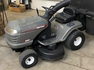 Craftsman LT-1000 Lawn Tractor