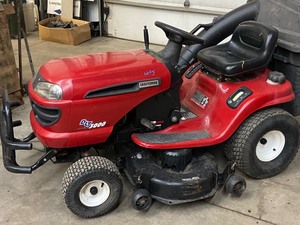 Craftsman DT3000 Lawn Tractor