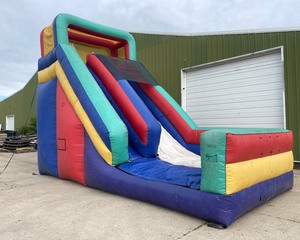 lot 96 image: Giant Inflatable Slide