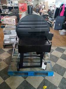 lot 106 image: Double Play 1,260 sq., in. 3-Burner Gas and Charcoal Grill in Black by Char-Griller- open box not used - not tested