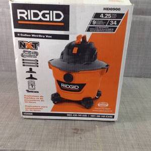 lot 44 image: 9 Gal. 4.25-Peak HP NXT WetDry Shop Vacuum with Filter, Hose and Accessories by RIDGID- open box not used- missing some accessories