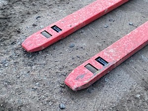 Vestol Commercial Extended Length Pallet Jack