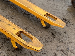 Commercial Pallet Jack