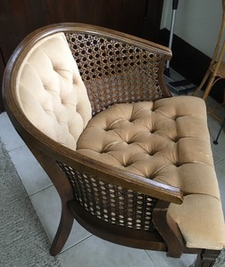 lot 45 image: Vintage Chair