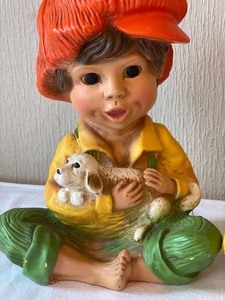 lot 62 image: Two Adorable Vintage Ceramic Figurines by Universal Statuary
