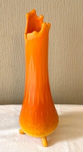 lot 72 image: Retro Orange Vase