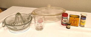 lot 90 image: Vintage Kitchen Items and Tins