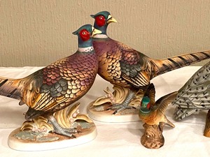 lot 92 image: Vintage Pheasants and Owl Figurines