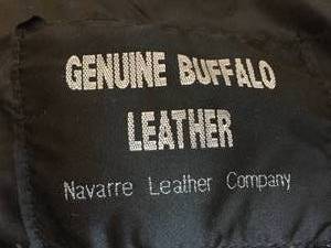 lot 221 image: Buffalo Leather Duffle Bag Made By Navarre