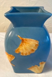 lot 133 image: Misc Home Decor Items