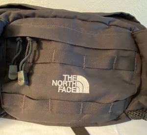 lot 138 image: North Face Waist Pack