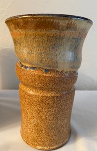 lot 139 image: Pottery Decor and More