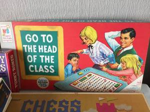 lot 334 image: Vintage Games Lot